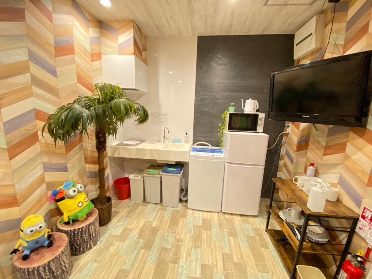Hotel Jungle Fun Fun Osaka Exteriör bild